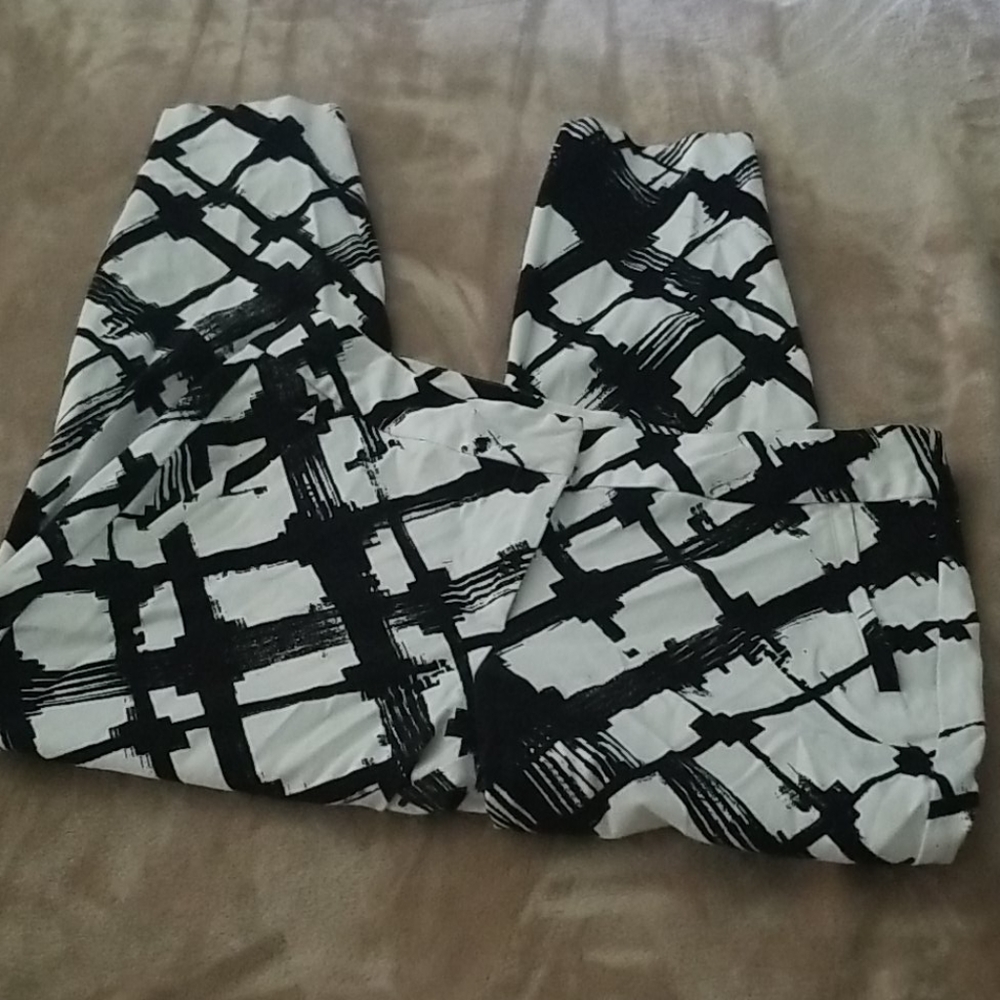 Pants - Picture 2 of 6